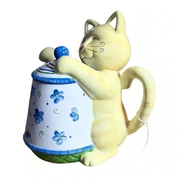 Cats in The Cupboard Yellow Kitten Cat 2000 Peter G Blank Blue Floral
Teapot - Picture 3 of 7